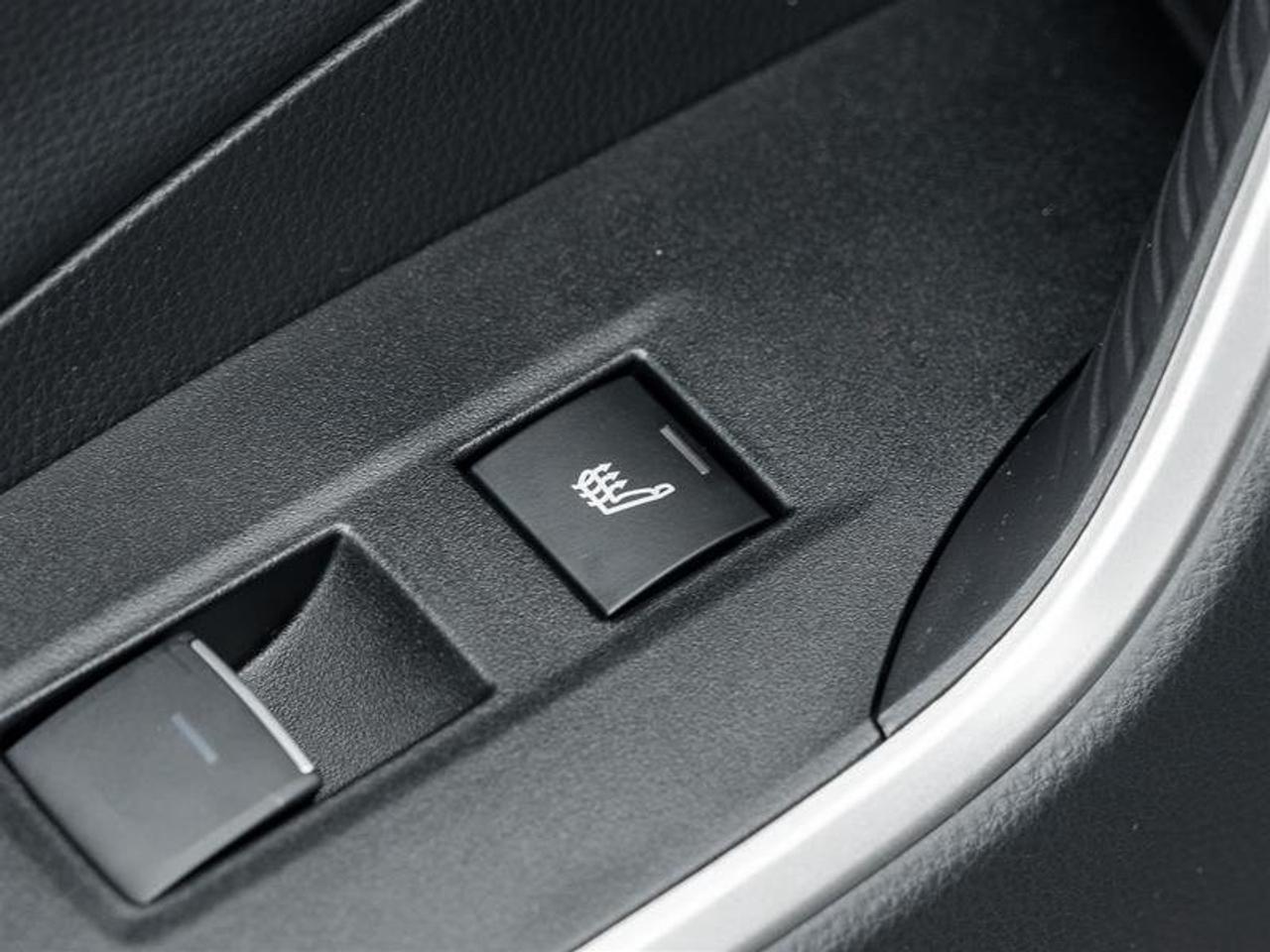 2024 Toyota RAV4 Hybrid Limited AWD Sunroof | JBL Audio | Front Cam | Vented Seats | AWD Photo