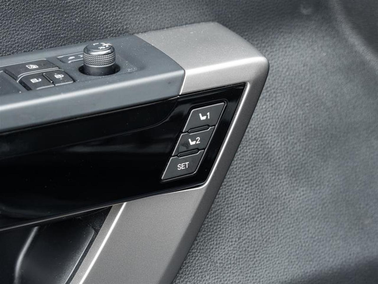 2023 Toyota Tundra 4X4 CrewMax Limited Panoroof | Memory Seat | Vented Seats | Backup Cam Photo