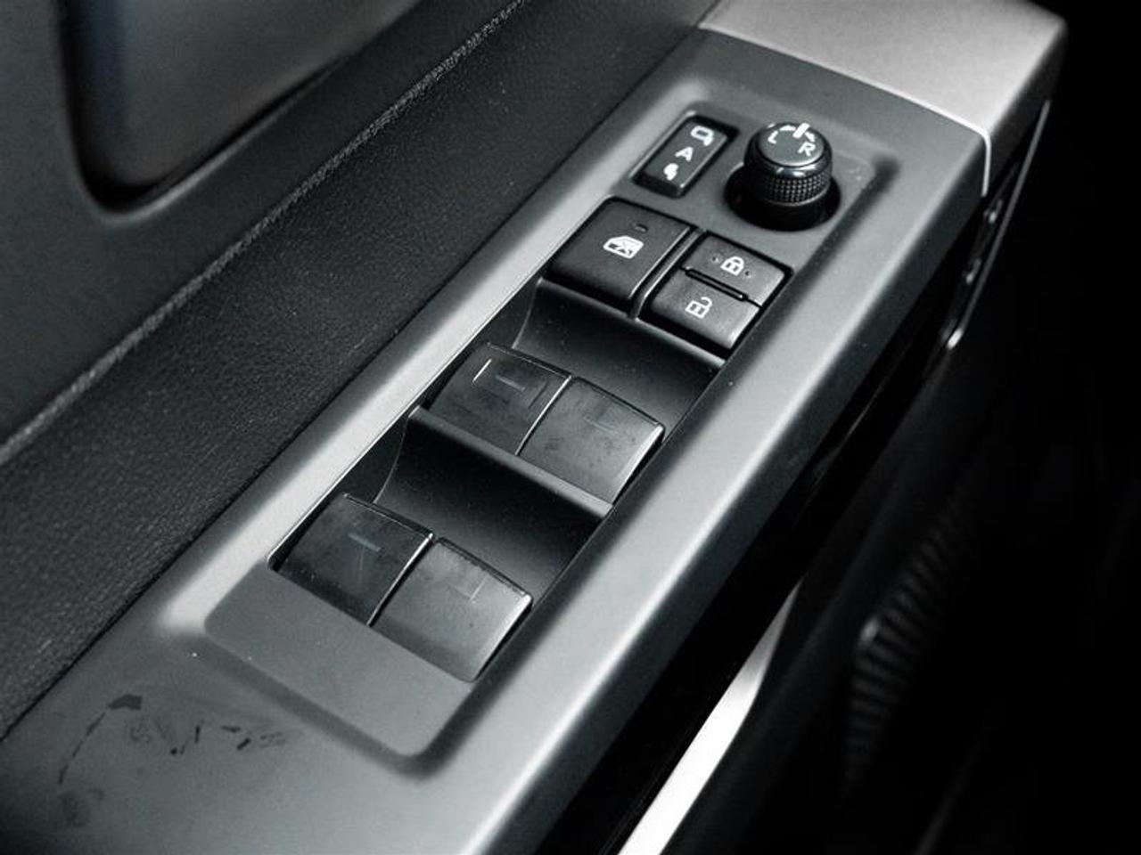 2023 Toyota Tundra 4X4 CrewMax Limited Panoroof | Memory Seat | Vented Seats | Backup Cam Photo
