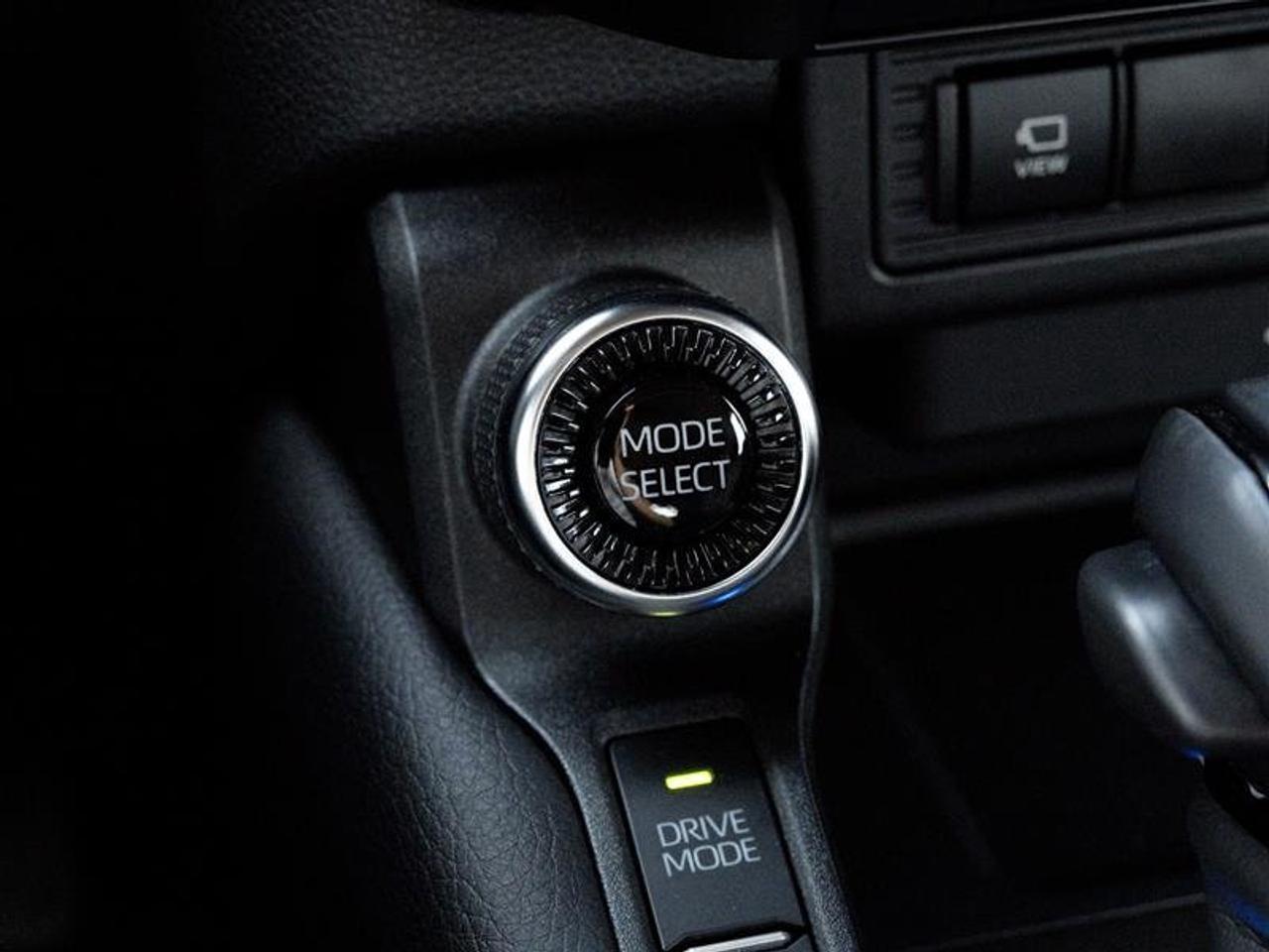 2026 Toyota Land Cruiser Moonroof| JBL Audio| Vented Seats| 360-Camera| Heated Steering Wheel Photo