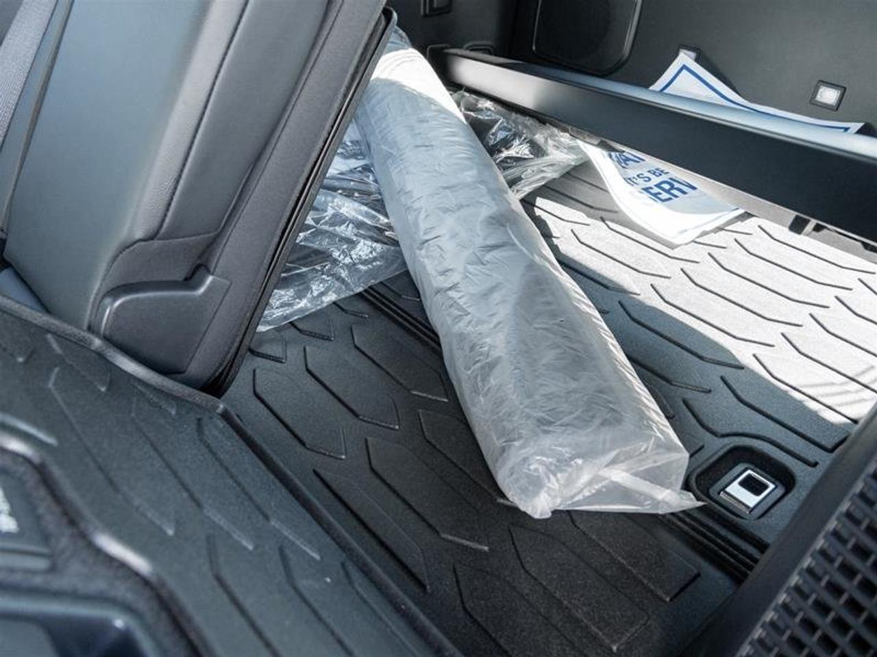 2026 Toyota Land Cruiser Moonroof| JBL Audio| Vented Seats| 360-Camera| Heated Steering Wheel Photo