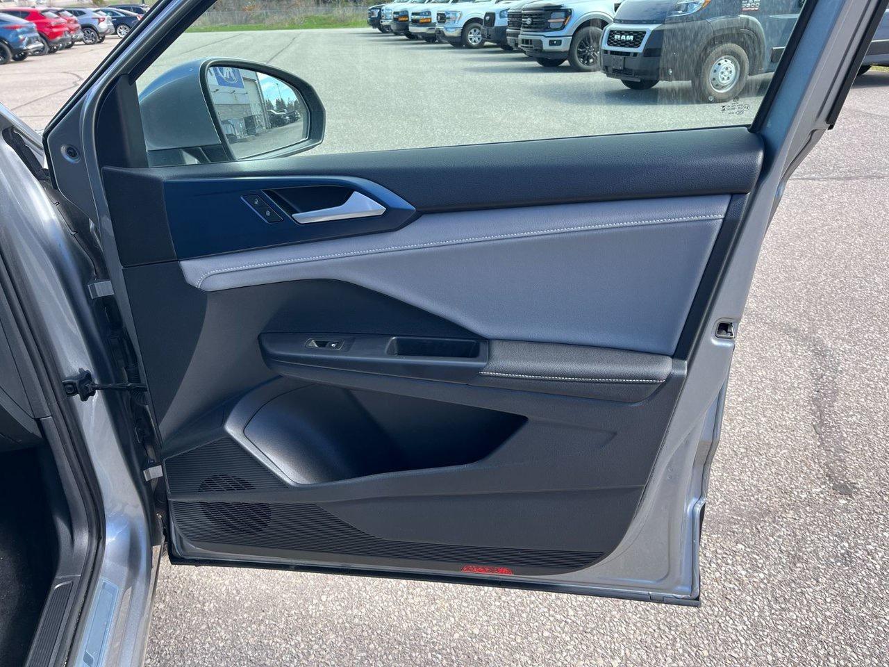 2024 Volkswagen Taos Comfortline FWD Photo