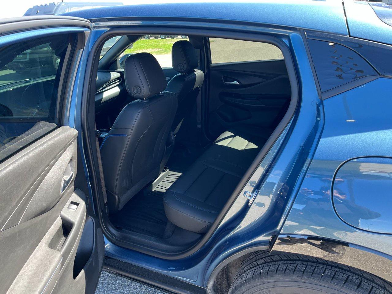2024 Buick Envista FWD 4dr Sport Touring Photo