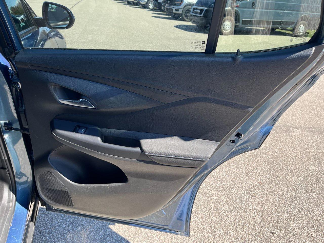 2024 Buick Envista FWD 4dr Sport Touring Photo
