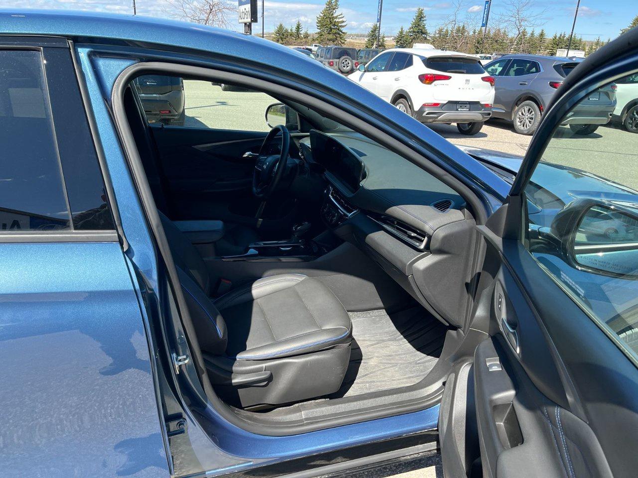 2024 Buick Envista FWD 4dr Sport Touring Photo