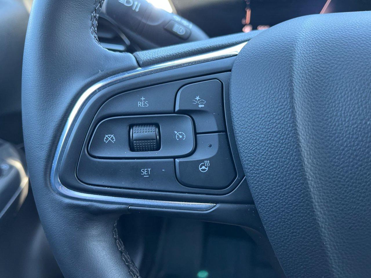 2024 Buick Envista FWD 4dr Sport Touring Photo