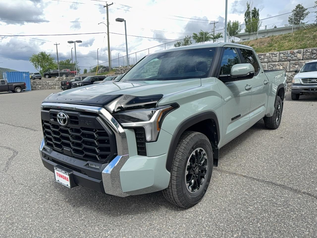 2026 Toyota Tundra Crewmax SR5 L TRD Off Road Photo