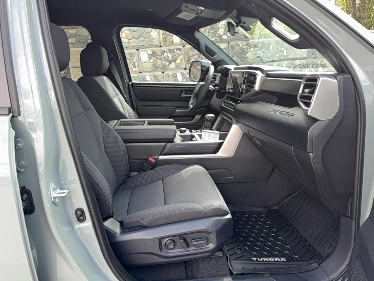 2026 Toyota Tundra Crewmax SR5 L TRD Off Road Photo