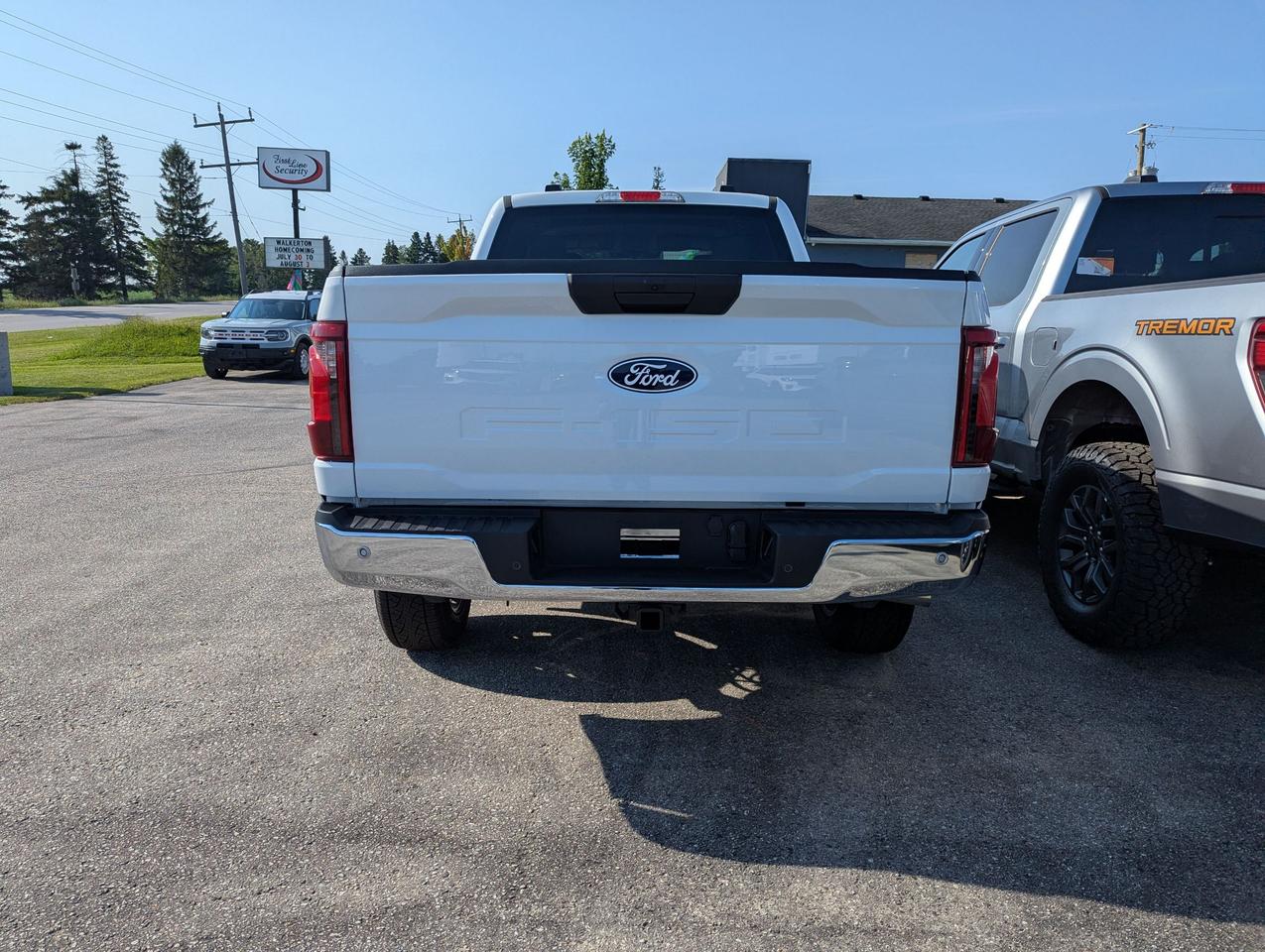 2026 Ford F-150 XLT SuperCrew 301A 4x4 Photo4