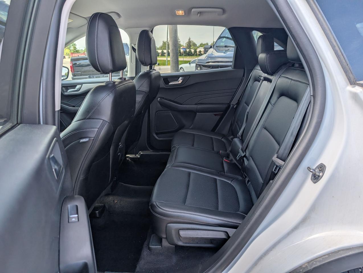 2022 Ford Escape SEL AWD Photo