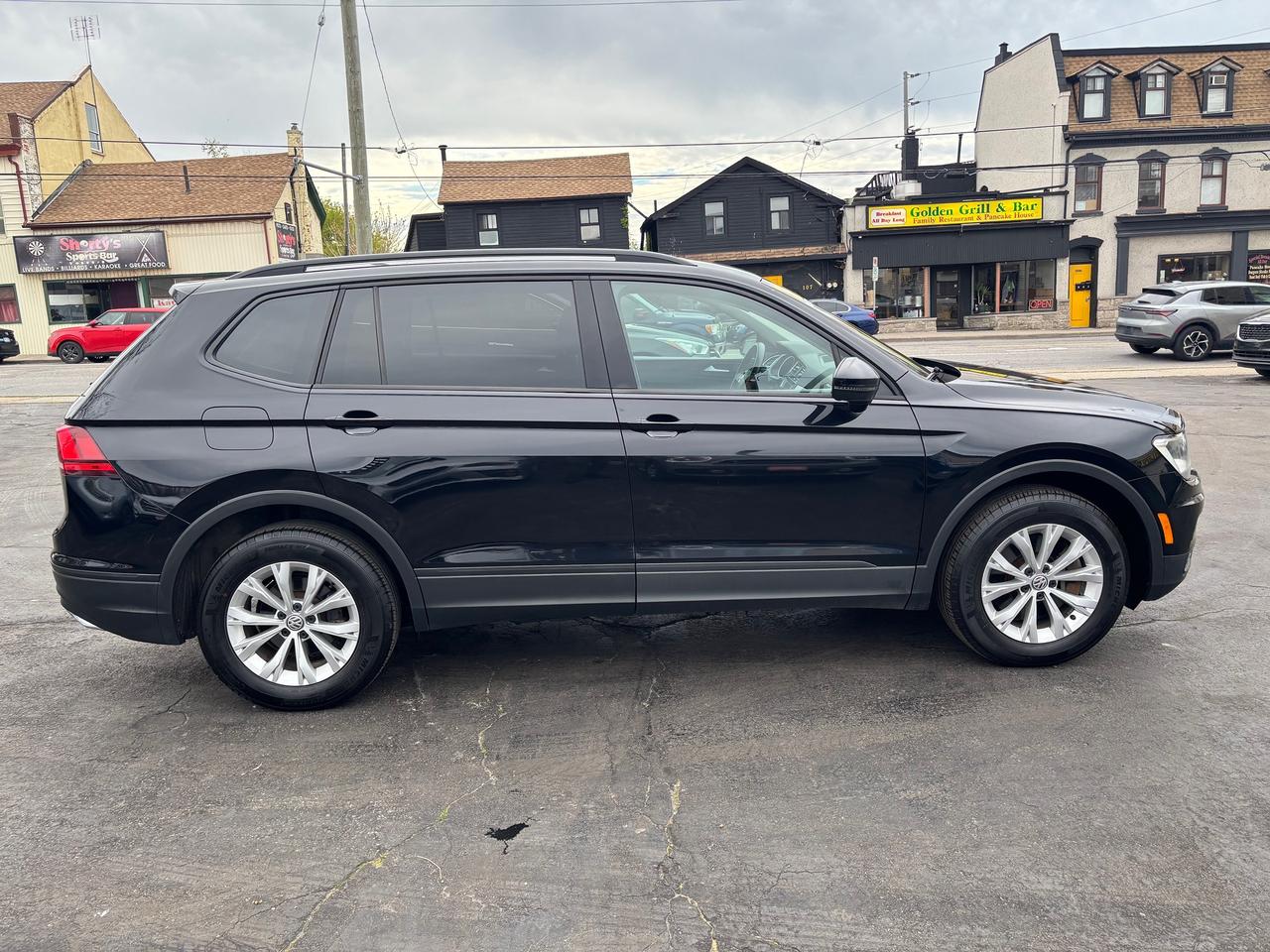 2019 Volkswagen Tiguan Trendline Photo