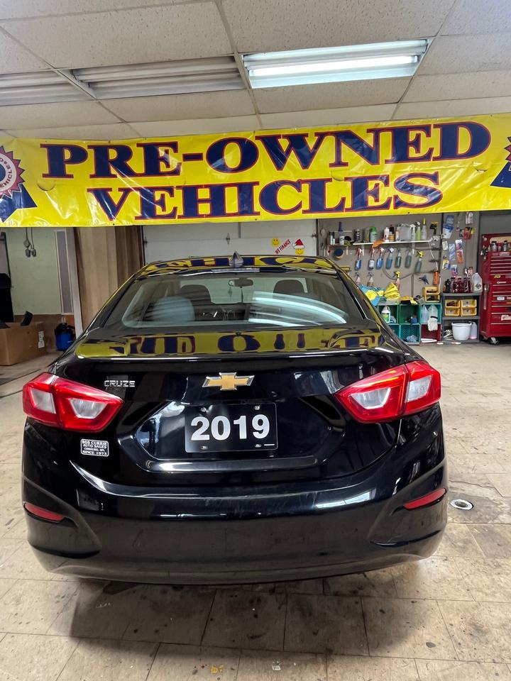 2019 Chevrolet Cruze LS SEDAN 1.4 LTR 4 CYL 123,041KMS 6 MTH WARRANTY Photo