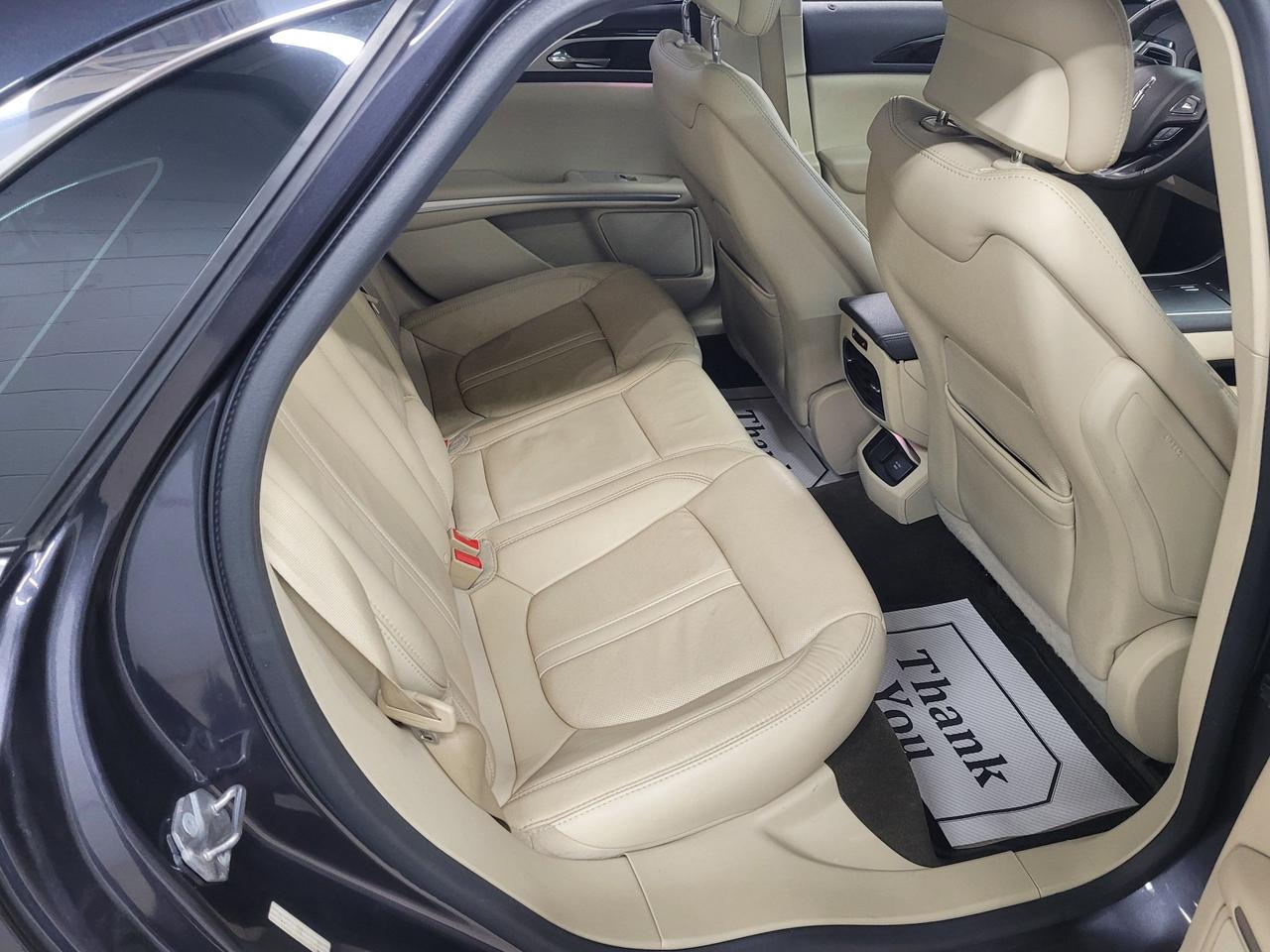 2014 Lincoln MKZ  Photo
