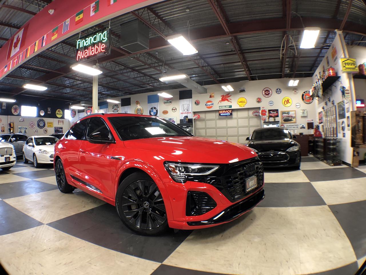 2024 Audi E-Tron QUATTRO LEATHER PAN/ROOF NAV B/SPOT L/ASSIST CAMER