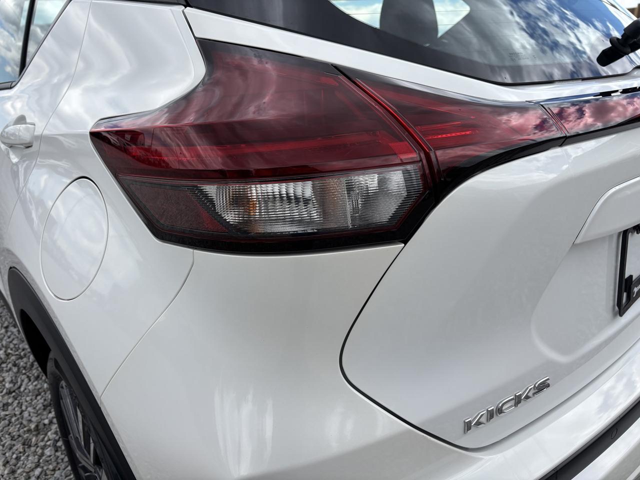 2024 Nissan Kicks SV Photo
