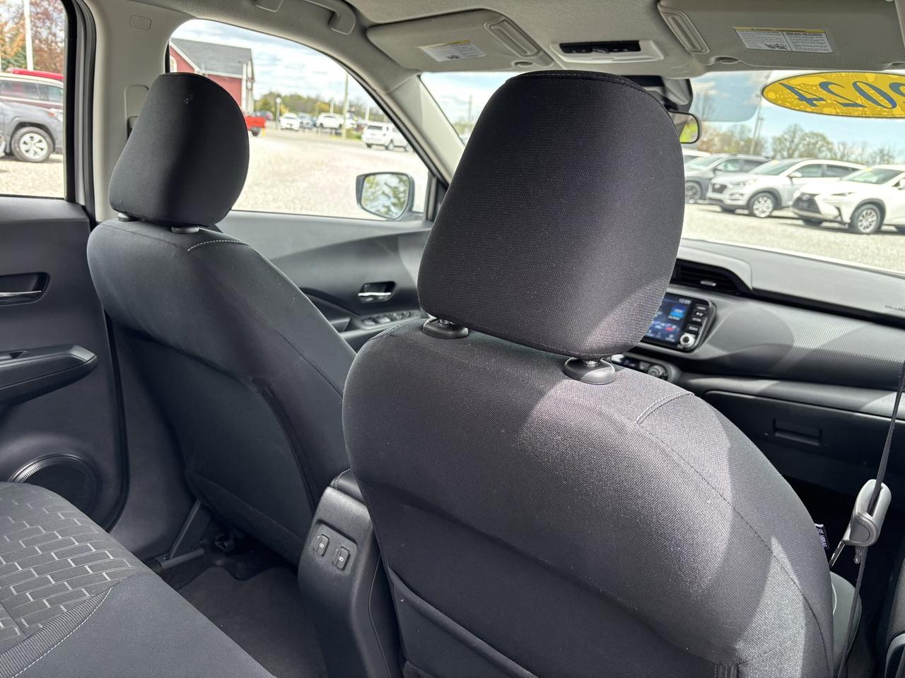 2024 Nissan Kicks SV Photo