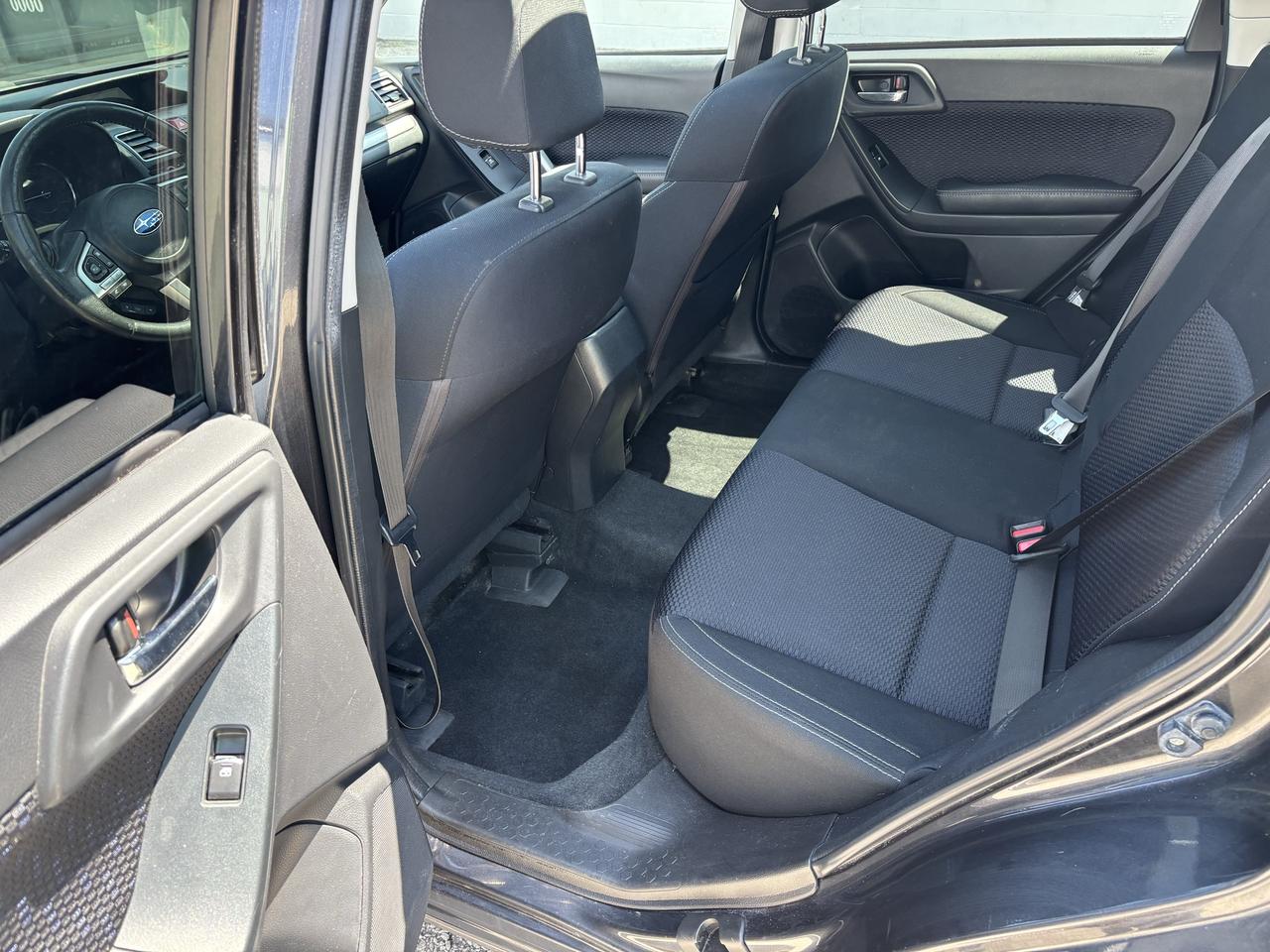 2017 Subaru Forester i Touring - Photo #10