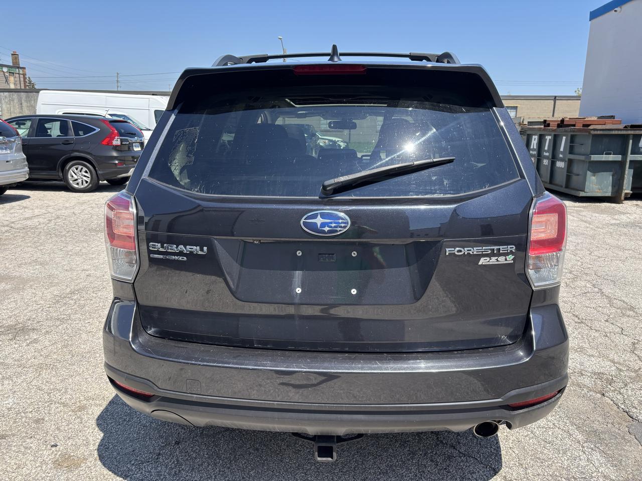 2017 Subaru Forester i Touring - Photo #6
