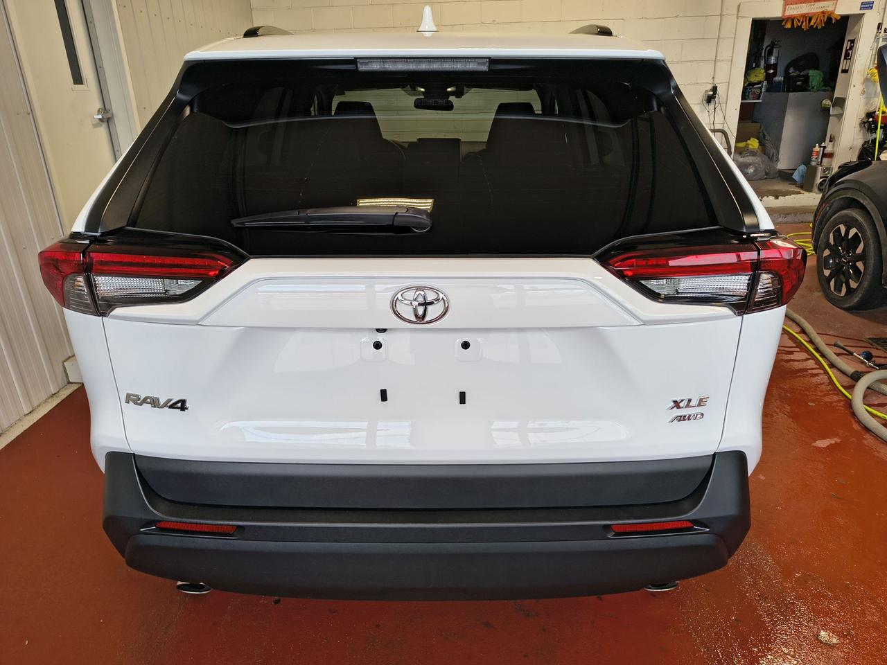 2024 Toyota RAV4 XLE Photo