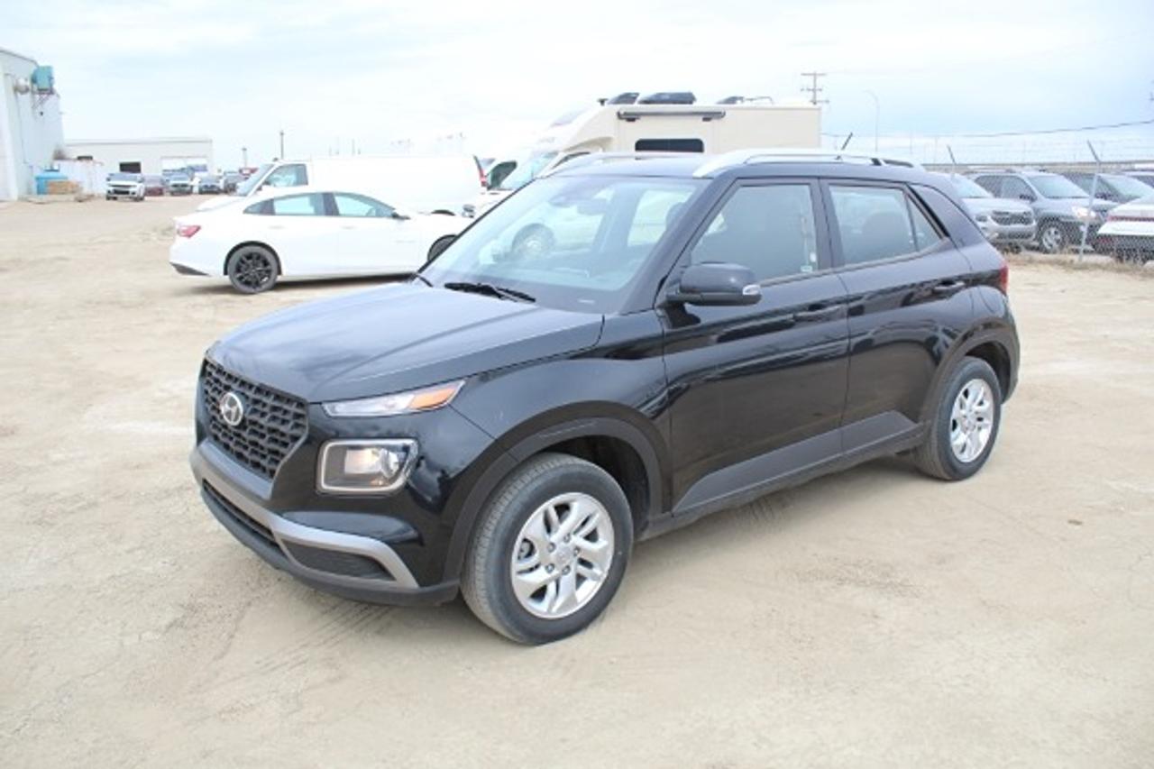 2025 Hyundai Venue Preferred w/Htd cloth, BUC - Photo #1