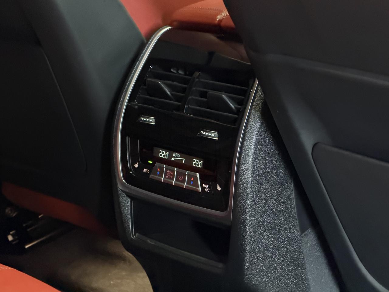 2021 BMW X6 M Competition RED INT|NAVI|BACKUP Photo