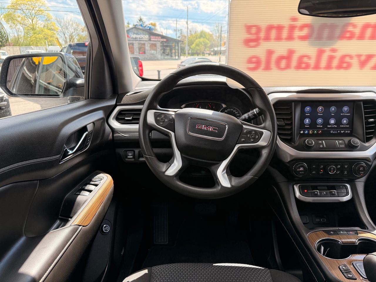 2023 GMC Acadia SLE Photo