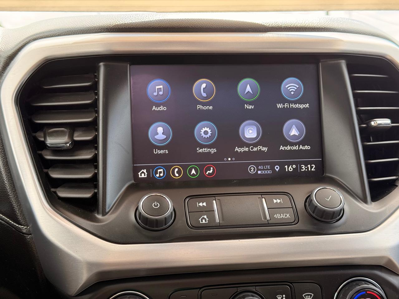 2023 GMC Acadia SLE Photo