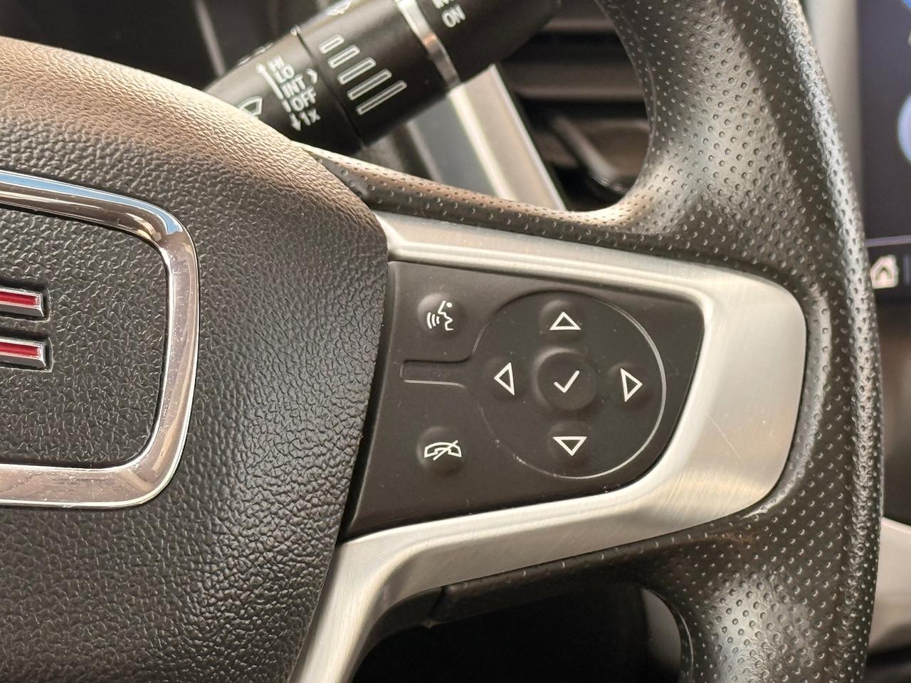 2023 GMC Acadia SLE Photo