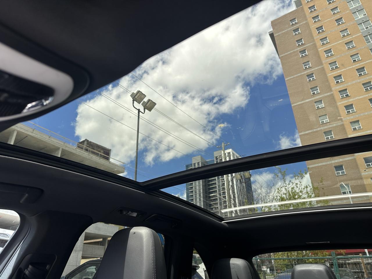 2016 Porsche Cayenne  Photo