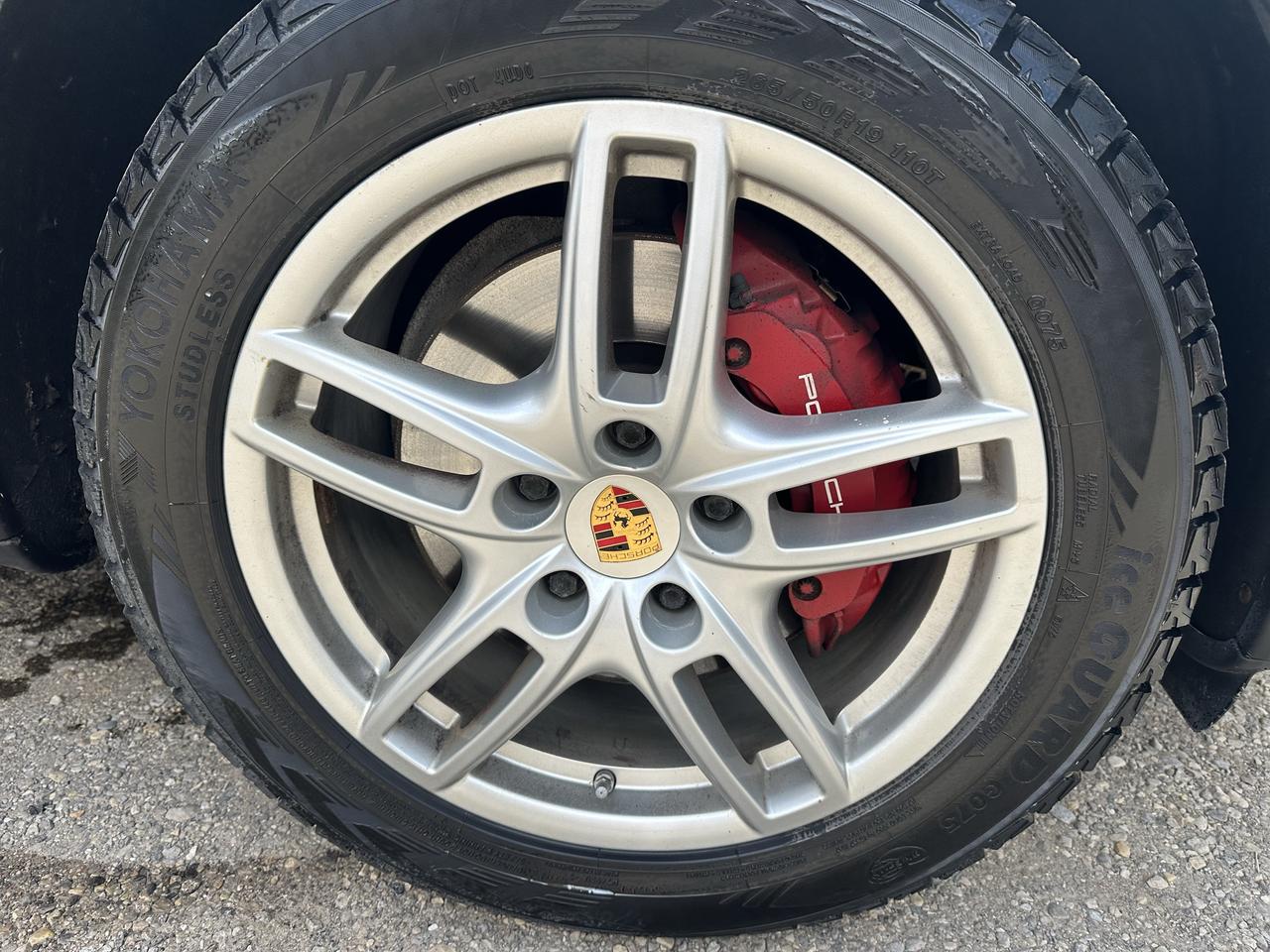 2016 Porsche Cayenne  Photo