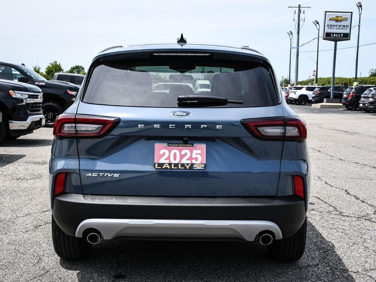 2025 Ford Escape Active Photo4