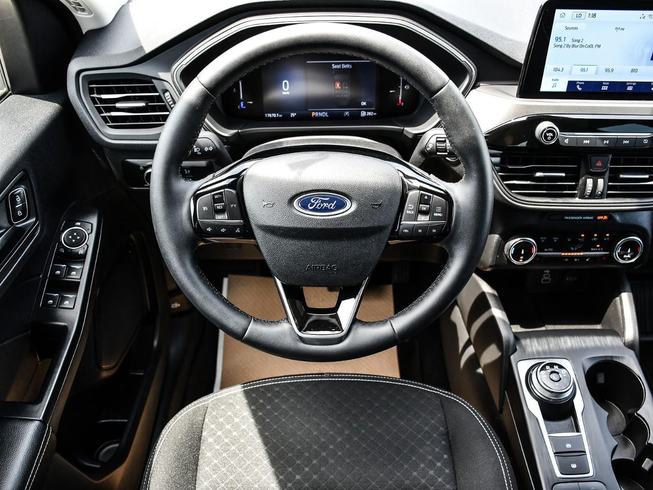 2025 Ford Escape Active Photo