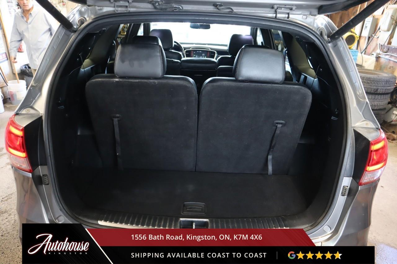 2016 Kia Sorento 3.3L SX 3RD ROW SEATING - LEATHER Photo