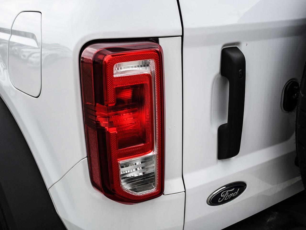 2023 Ford Bronco Big Bend 4 Door 4x4 Photo