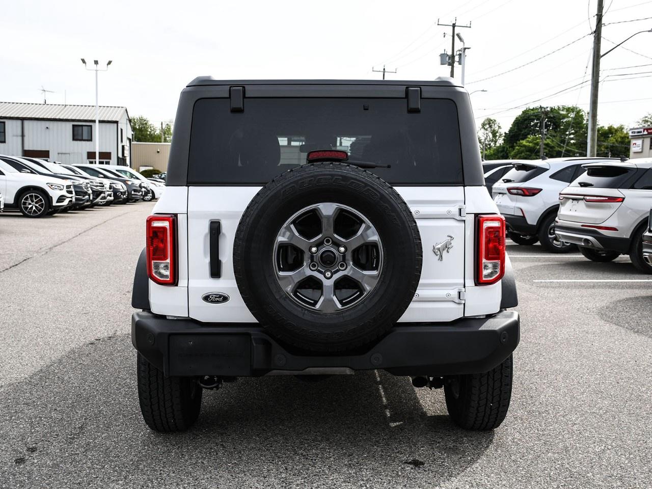 2023 Ford Bronco Big Bend 4 Door 4x4 Photo4