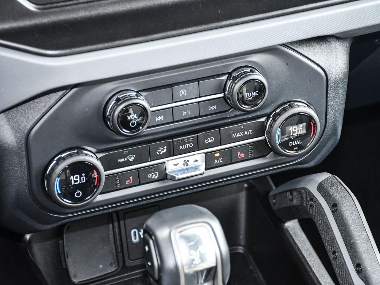 2023 Ford Bronco Big Bend 4 Door 4x4 Photo