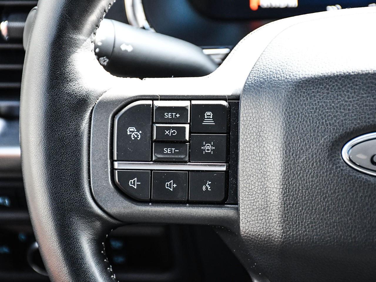 2023 Ford F-150 Lariat 4WD SuperCrew 5.5' Box Photo