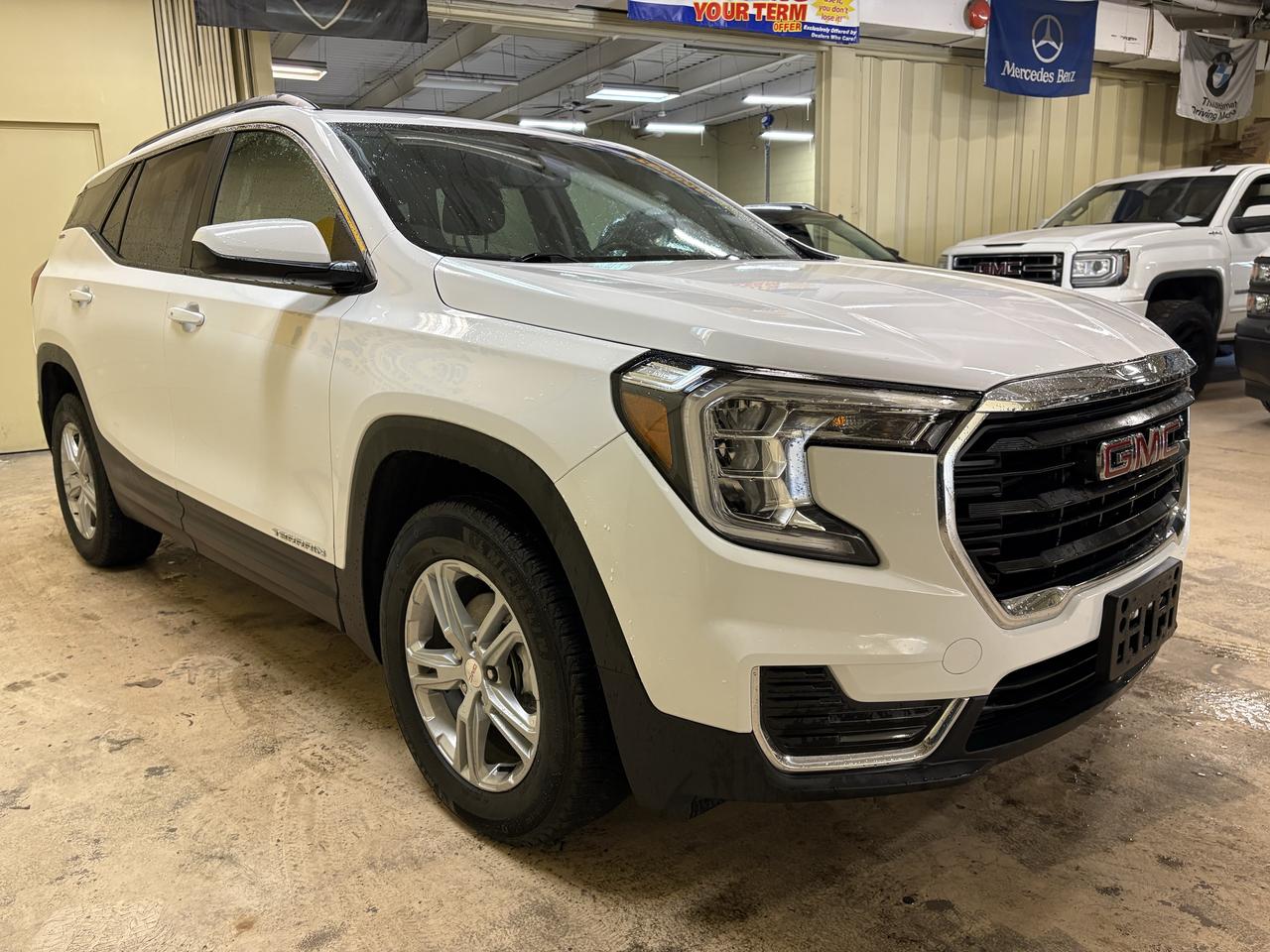 2024 GMC Terrain SLE Photo