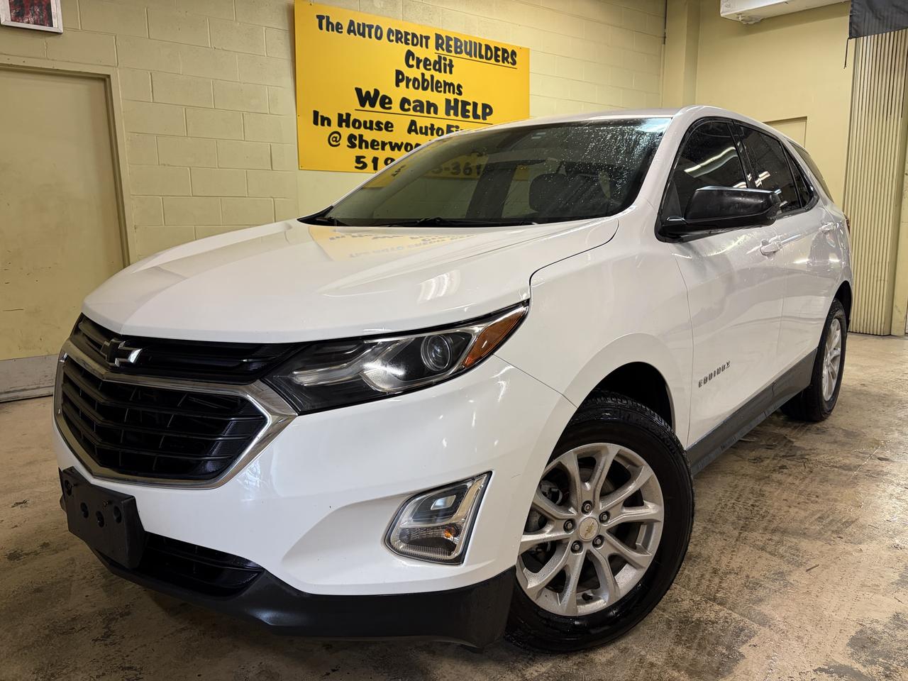 <p>NO ACCIDENT/DAMAGE RECORDS FOUND!!</p><p>WE ARE THE CREDIT REBUILDERS!! Good Credit, Bad Credit, or No Credit, its NO PROBLEM FOR US. IN HOUSE AND SECOND CHANCE FINANCE SPECIALISTS NO PAYMENTS FOR 6 MONTHS oac, All prices are SLASHED, Financing as LOW as 7.49% Sherwood Auto Sales has been proudly serving Southwestern Ontario for over 25 years from the same location. We ship anywhere in ONTARIO Good Credit, Bad Credit, or No Credit, its NO PROBLEM FOR US. APPLY ONLINE AT www.sherwoodautosales.ca HST Extra.</p>