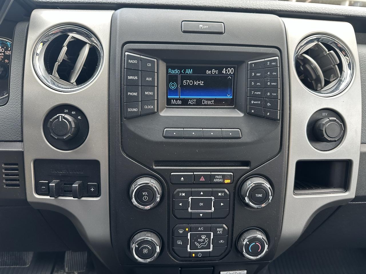 2013 Ford F-150 XLT Photo