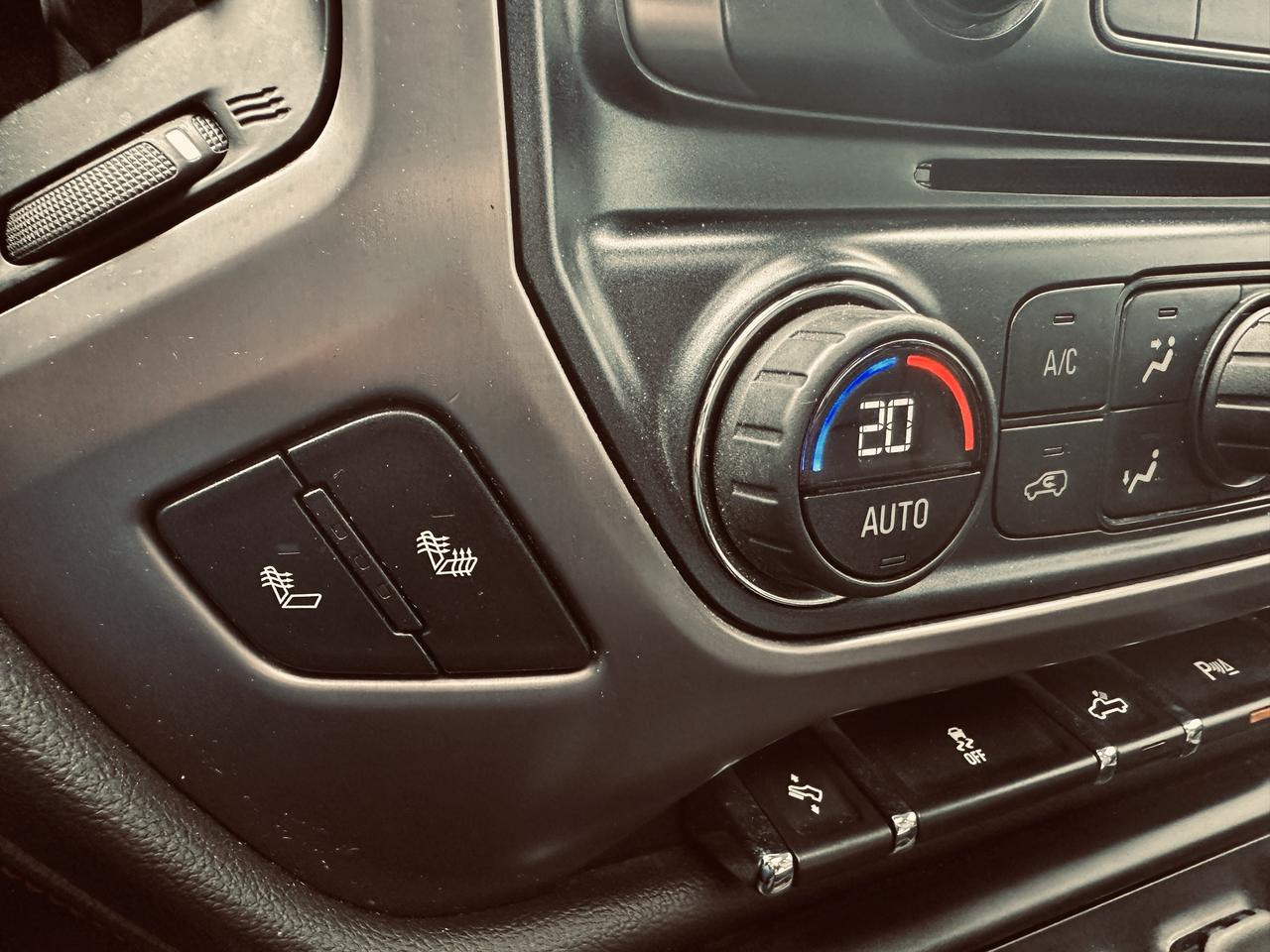 2016 GMC Sierra 1500 SLT ALL TERRAIN CREW CAB TRIPLE BLACK Photo