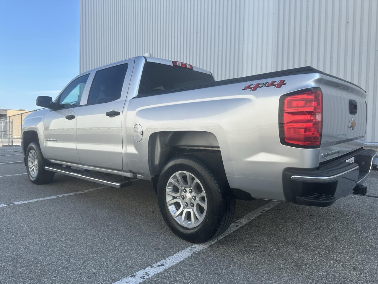 2018 Chevrolet Silverado 1500 4WD Crew Cab  LS Photo