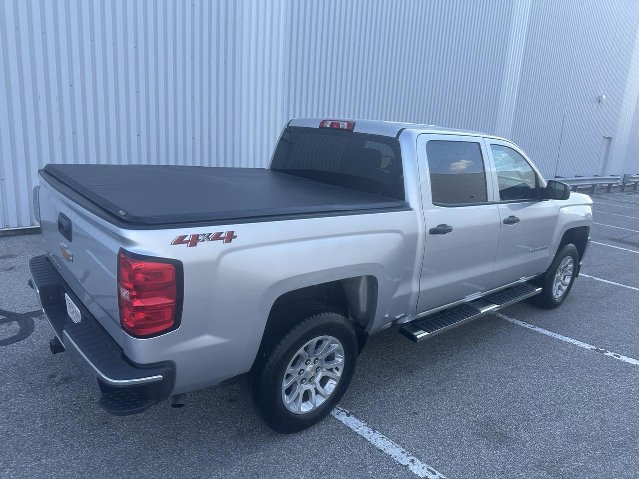 2018 Chevrolet Silverado 1500 4WD Crew Cab  LS Photo