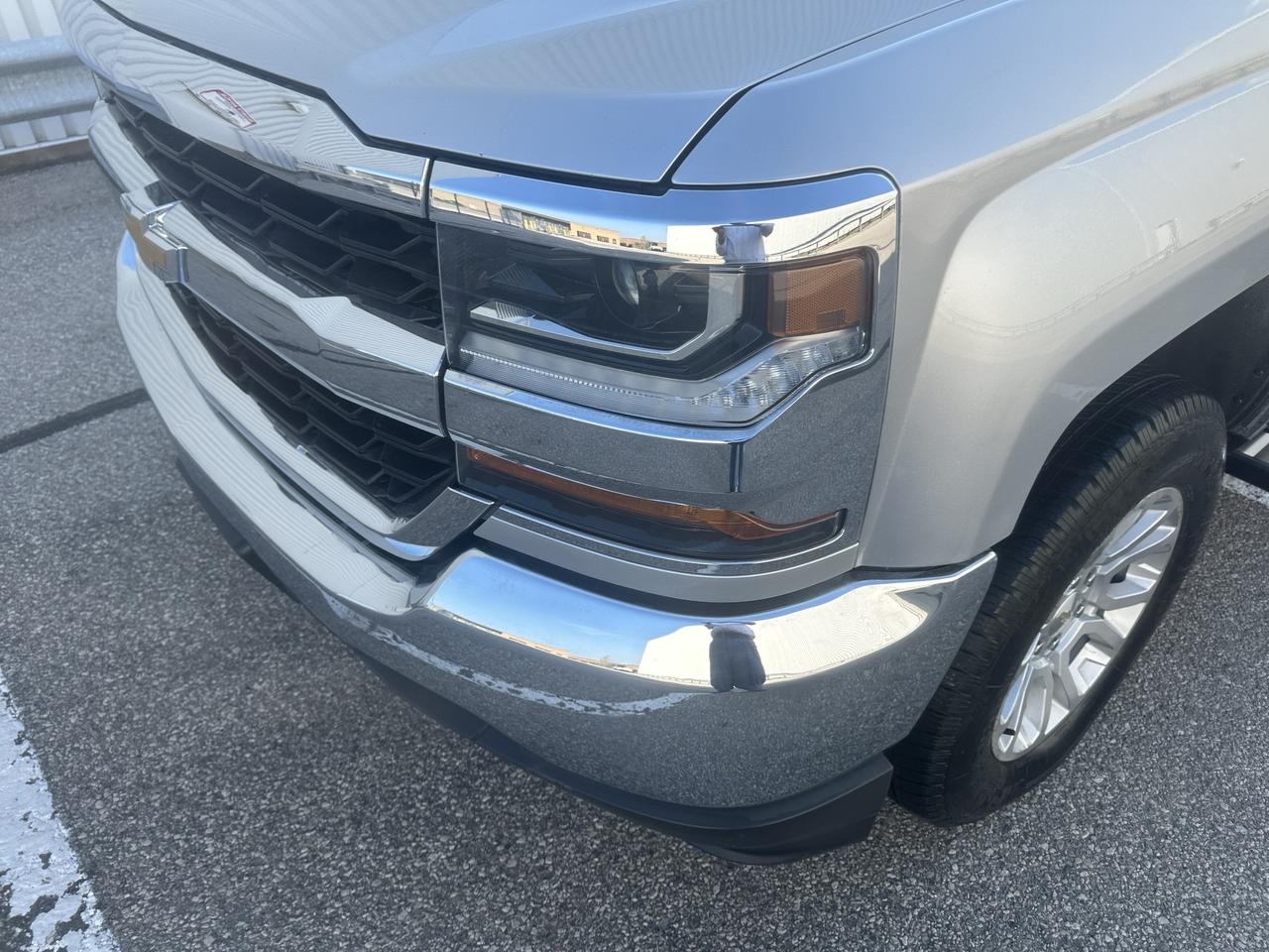 2018 Chevrolet Silverado 1500 4WD Crew Cab  LS Photo