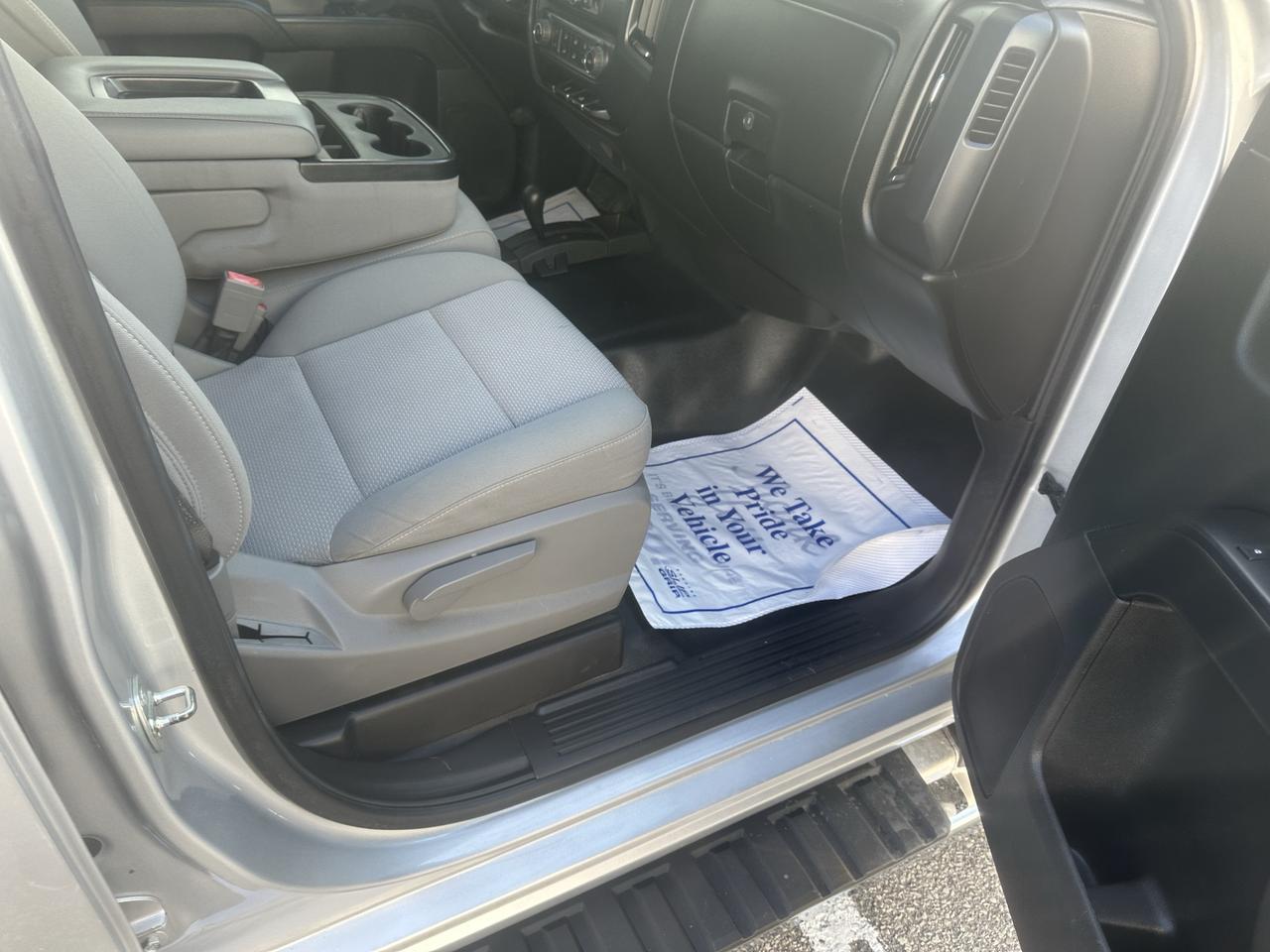 2018 Chevrolet Silverado 1500 4WD Crew Cab  LS Photo