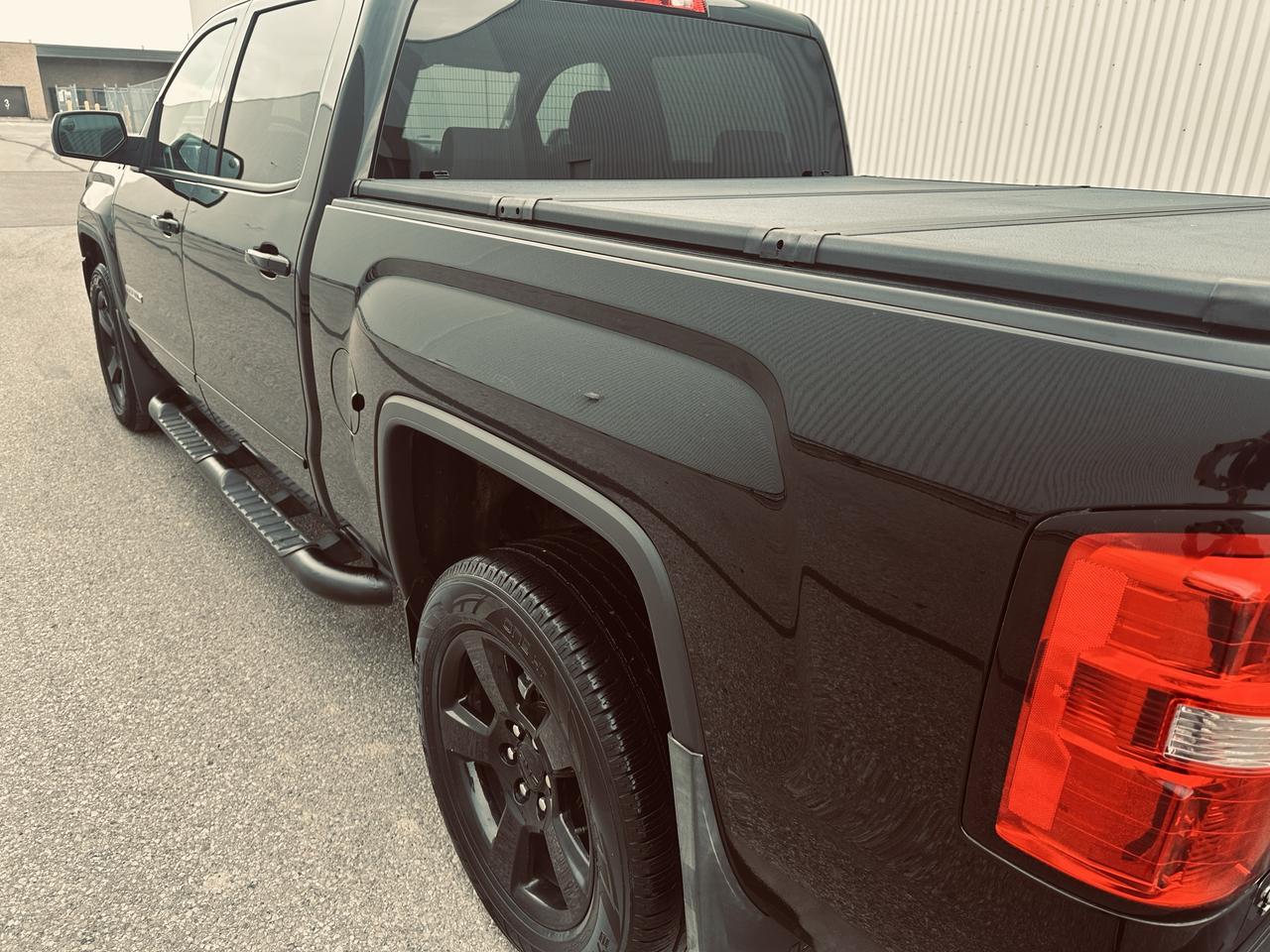 2017 GMC Sierra 1500 Crew Cab SLE Elevation Pkg Triple Black Loaded Photo
