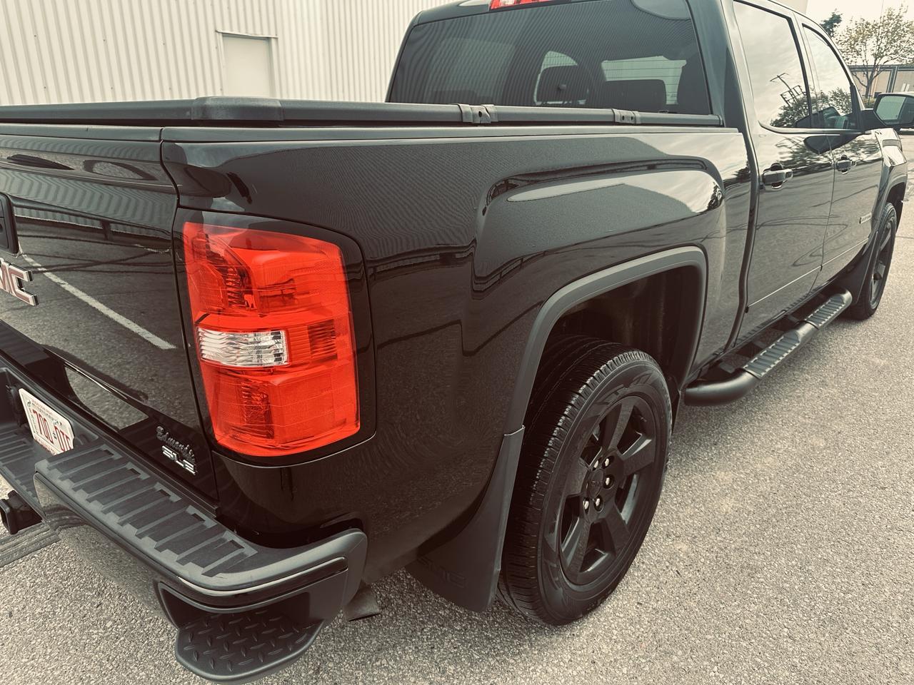 2017 GMC Sierra 1500 Crew Cab SLE Elevation Pkg Triple Black Loaded Photo