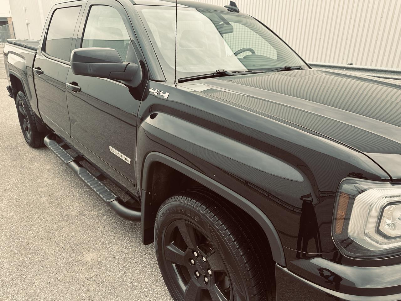 2017 GMC Sierra 1500 Crew Cab SLE Elevation Pkg Triple Black Loaded Photo