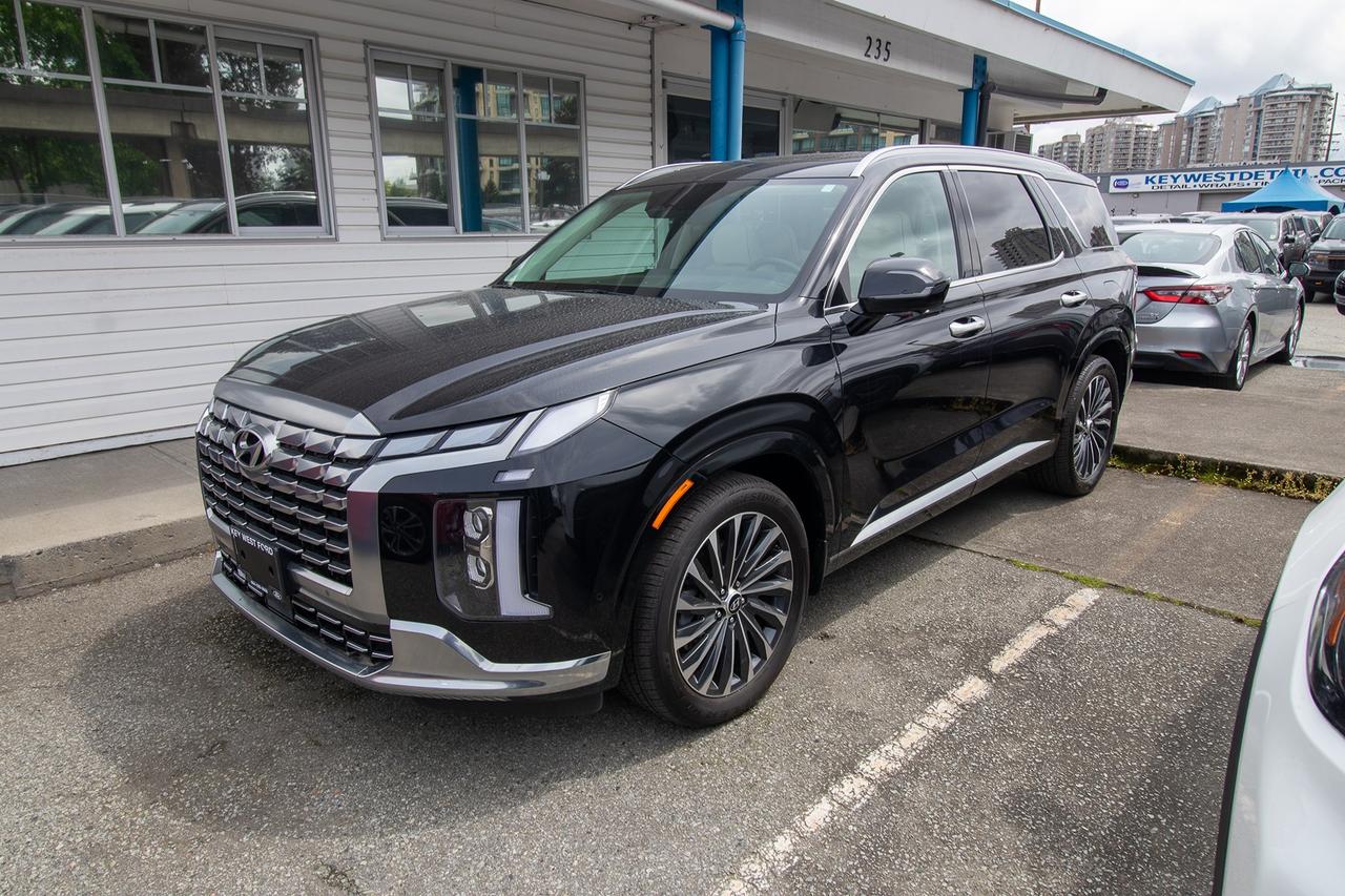 2024 Hyundai PALISADE Ultimate Calligraphy w/Beige 7-Passenger AWD Photo1