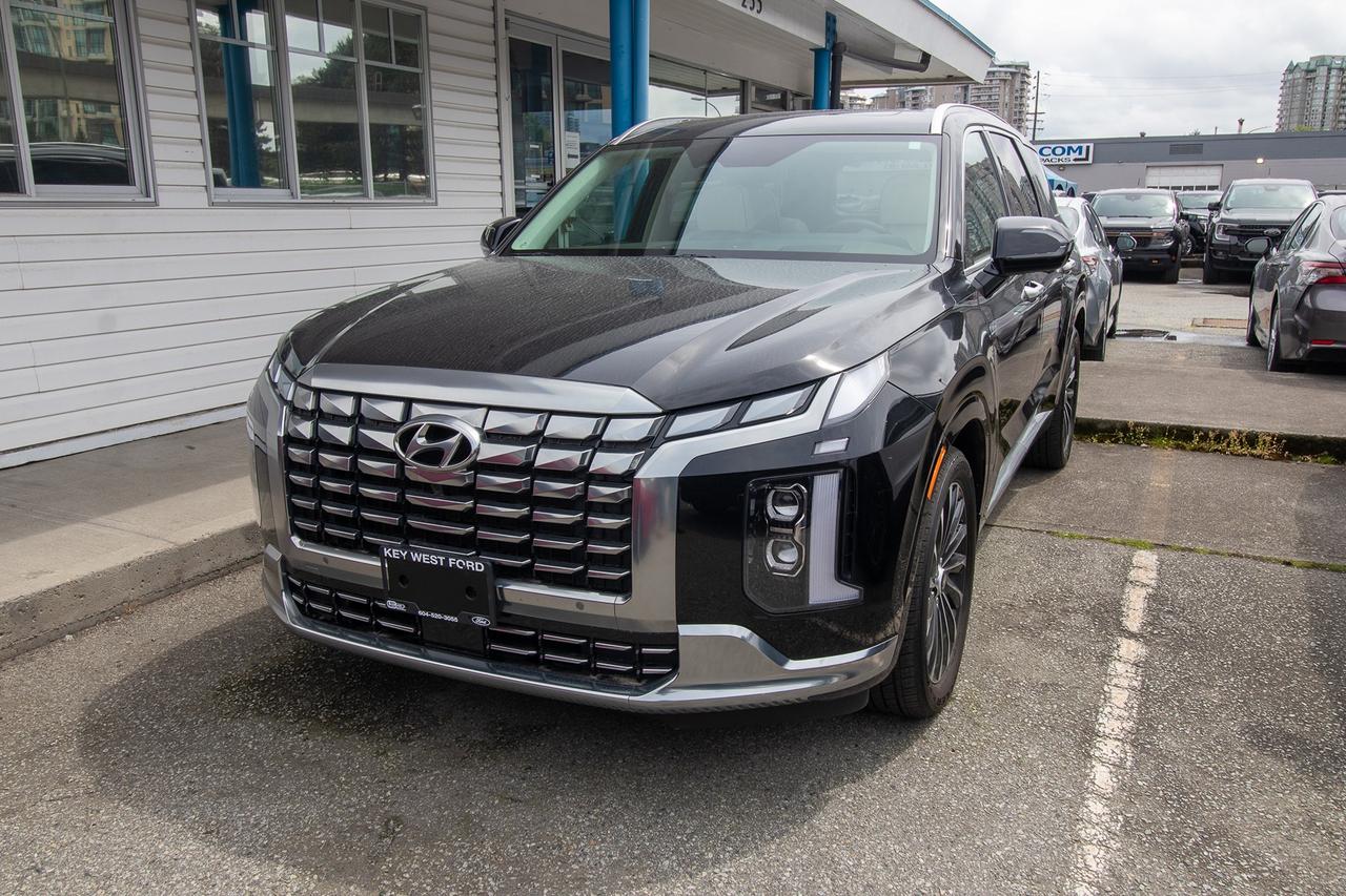 2024 Hyundai PALISADE Ultimate Calligraphy w/Beige 7-Passenger AWD Photo0